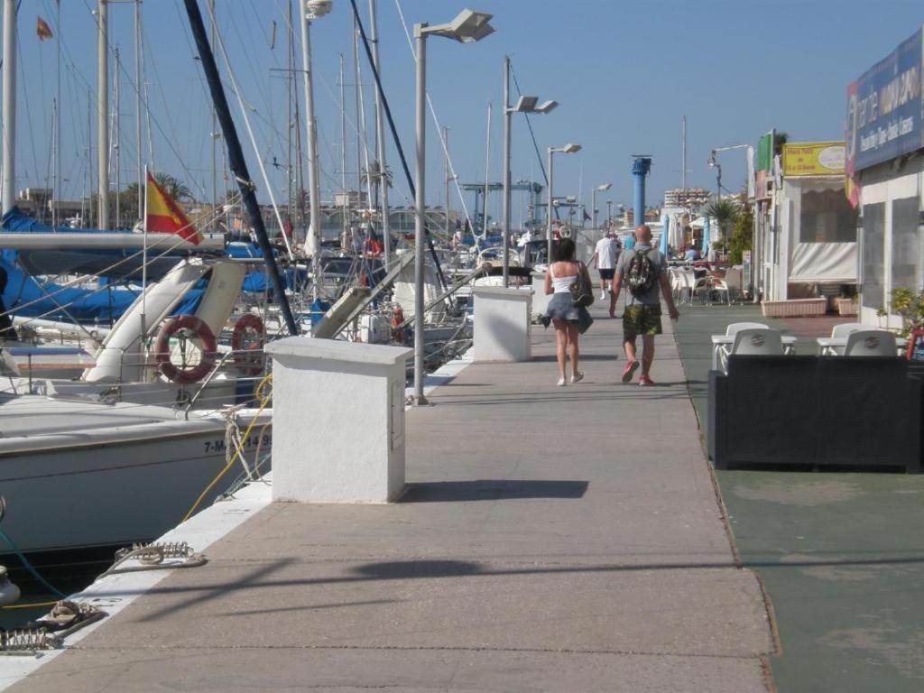 Santa Julia 3 Dormitorios, Nuevo, Moderno ฟูเอนฮิโรลา ภายนอก รูปภาพ