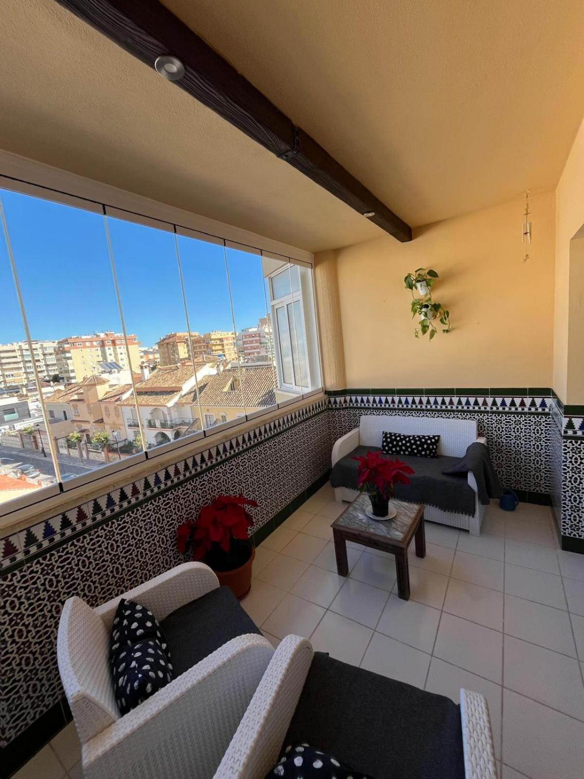 Santa Julia 3 Dormitorios, Nuevo, Moderno ฟูเอนฮิโรลา ภายนอก รูปภาพ